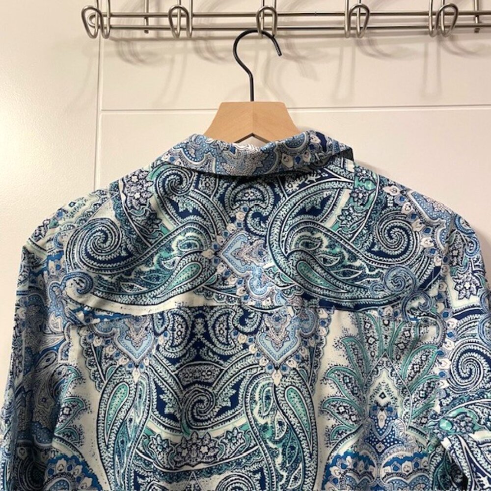 Chico's Gabrielle Paisley No-Iron Button Down Cotton Shirt Blue Green Medium - Picture 9 of 16